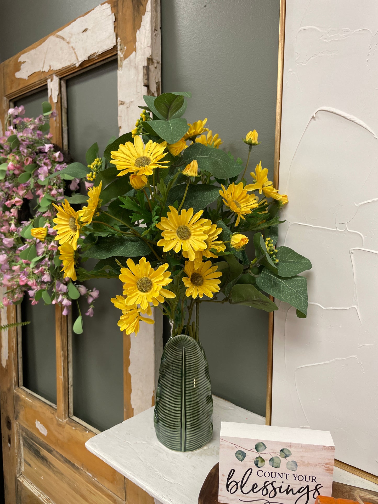 Green Leaf Vase