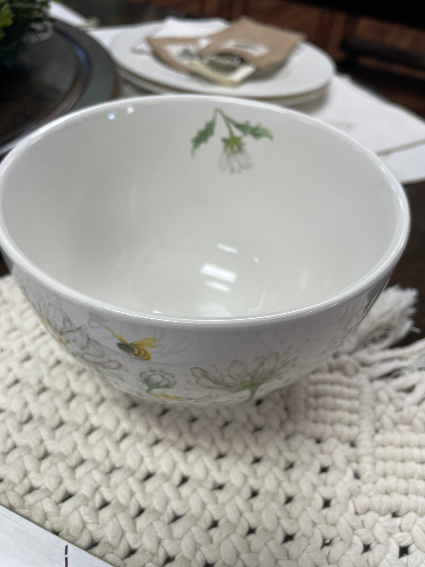 Bee & Daisy Bowl