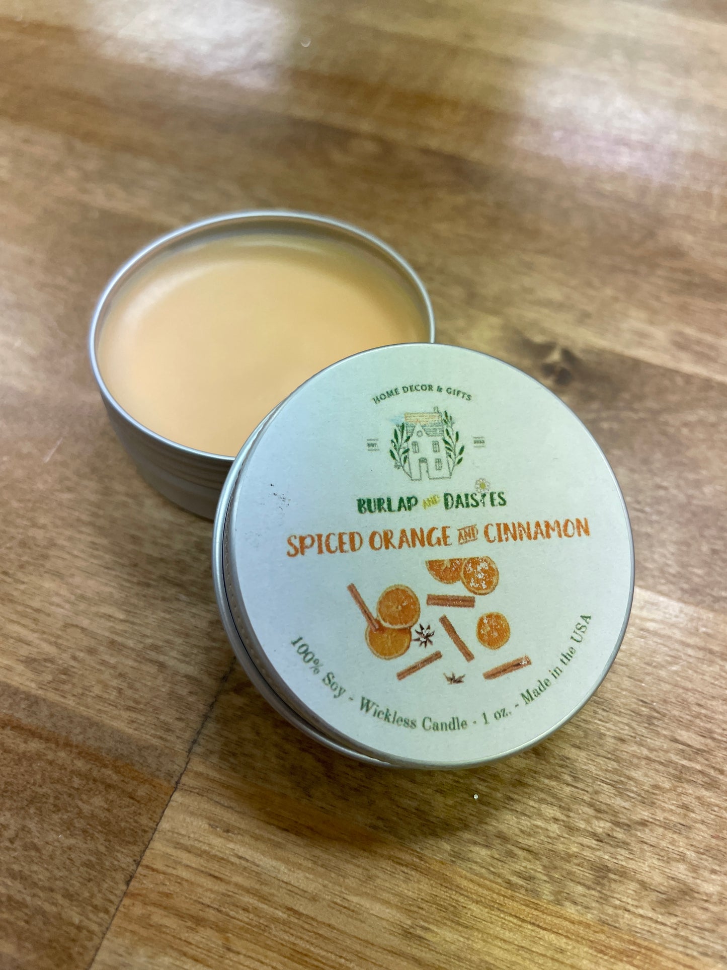 Spiced Orange + Cinnamon Wickless Tin