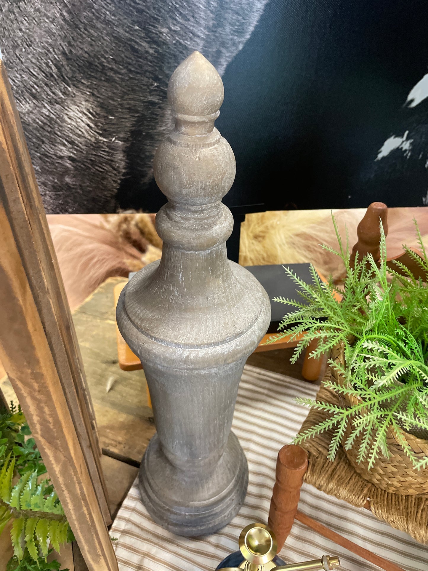 Whitewashed Finial -LG