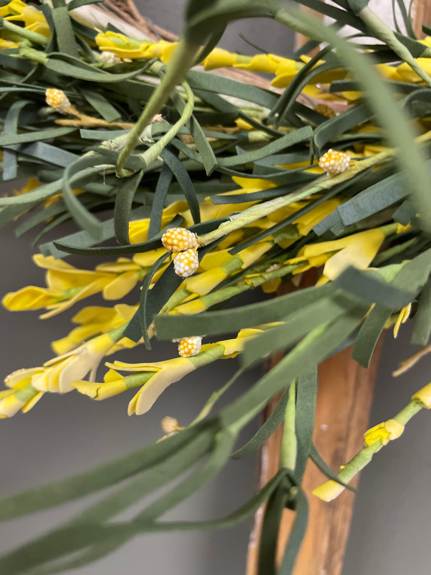 Yellow Wreath
