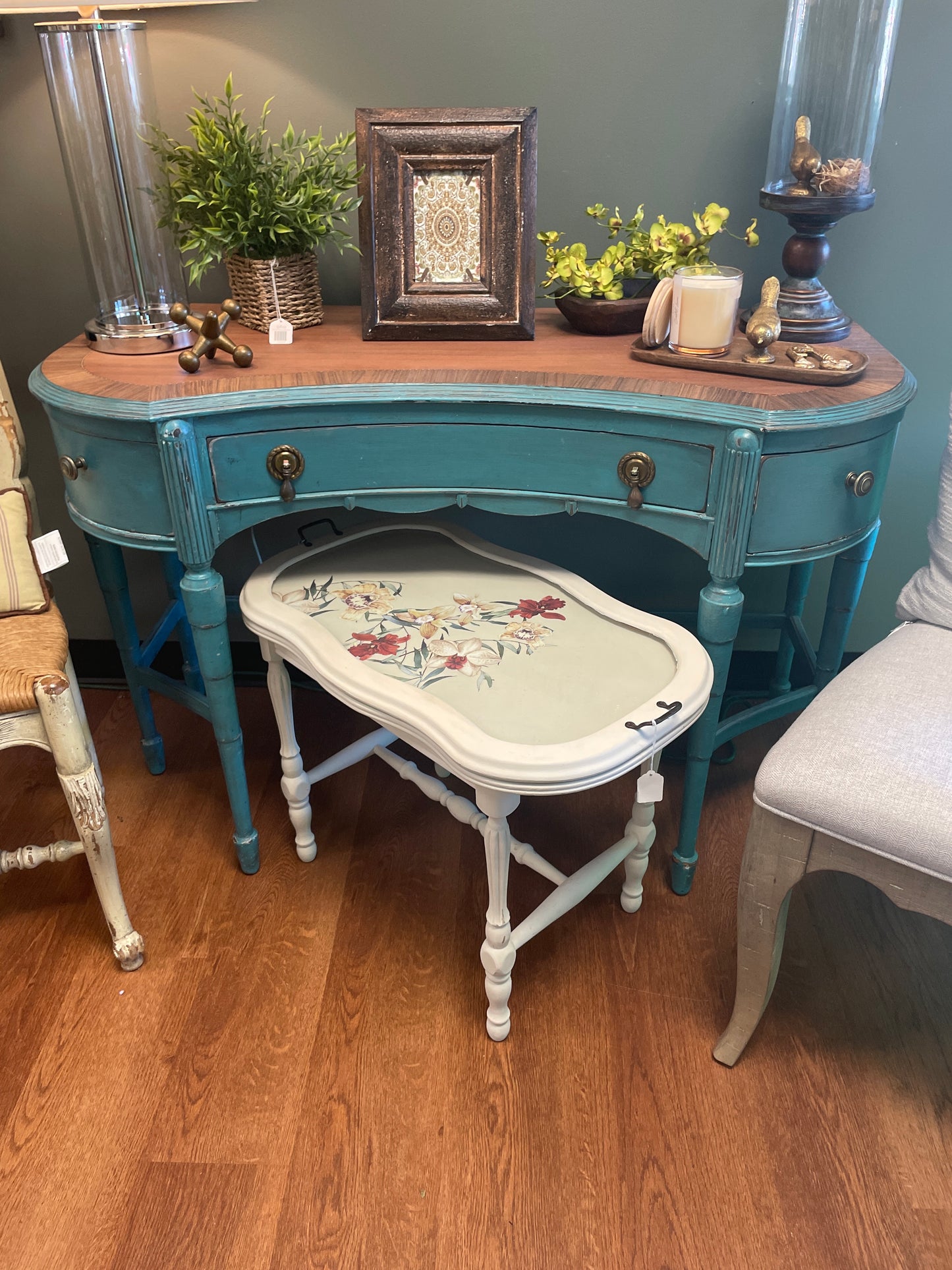 Painted Table w/Removabe Top