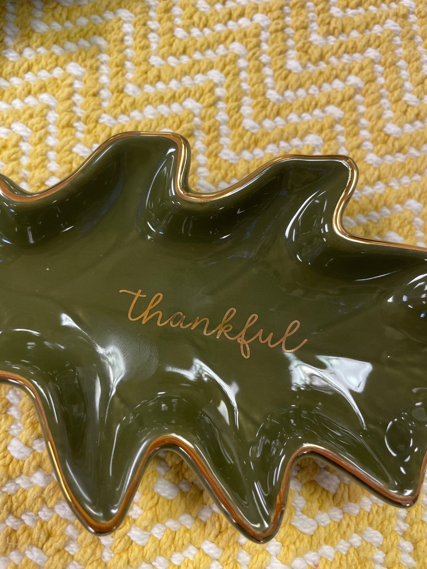 Thankful Leaf dishes - Green