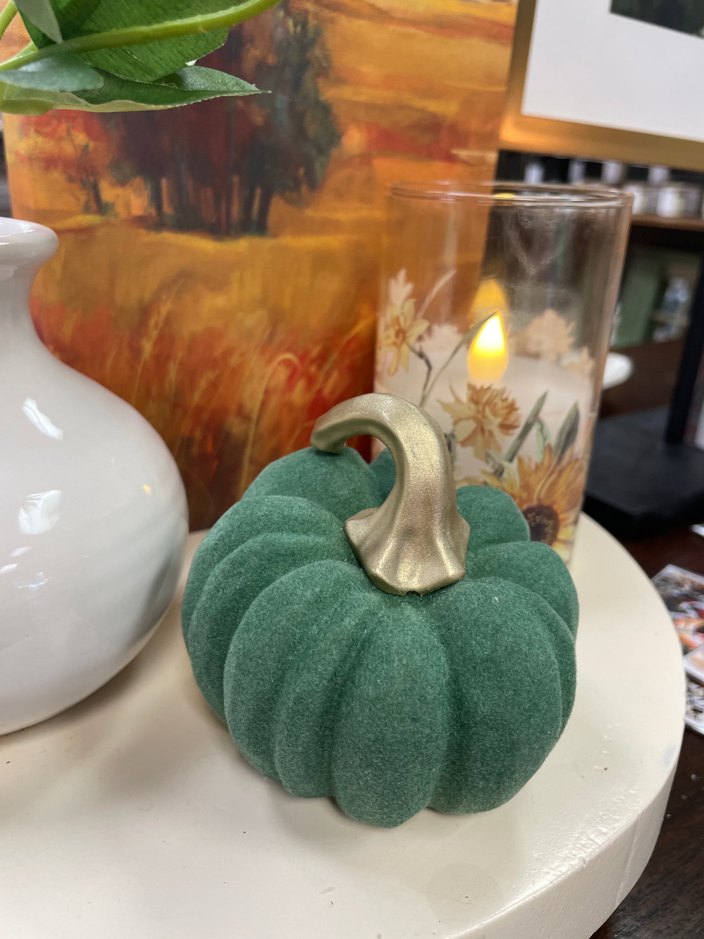 Green Velvet Pumpkin with Stem sm