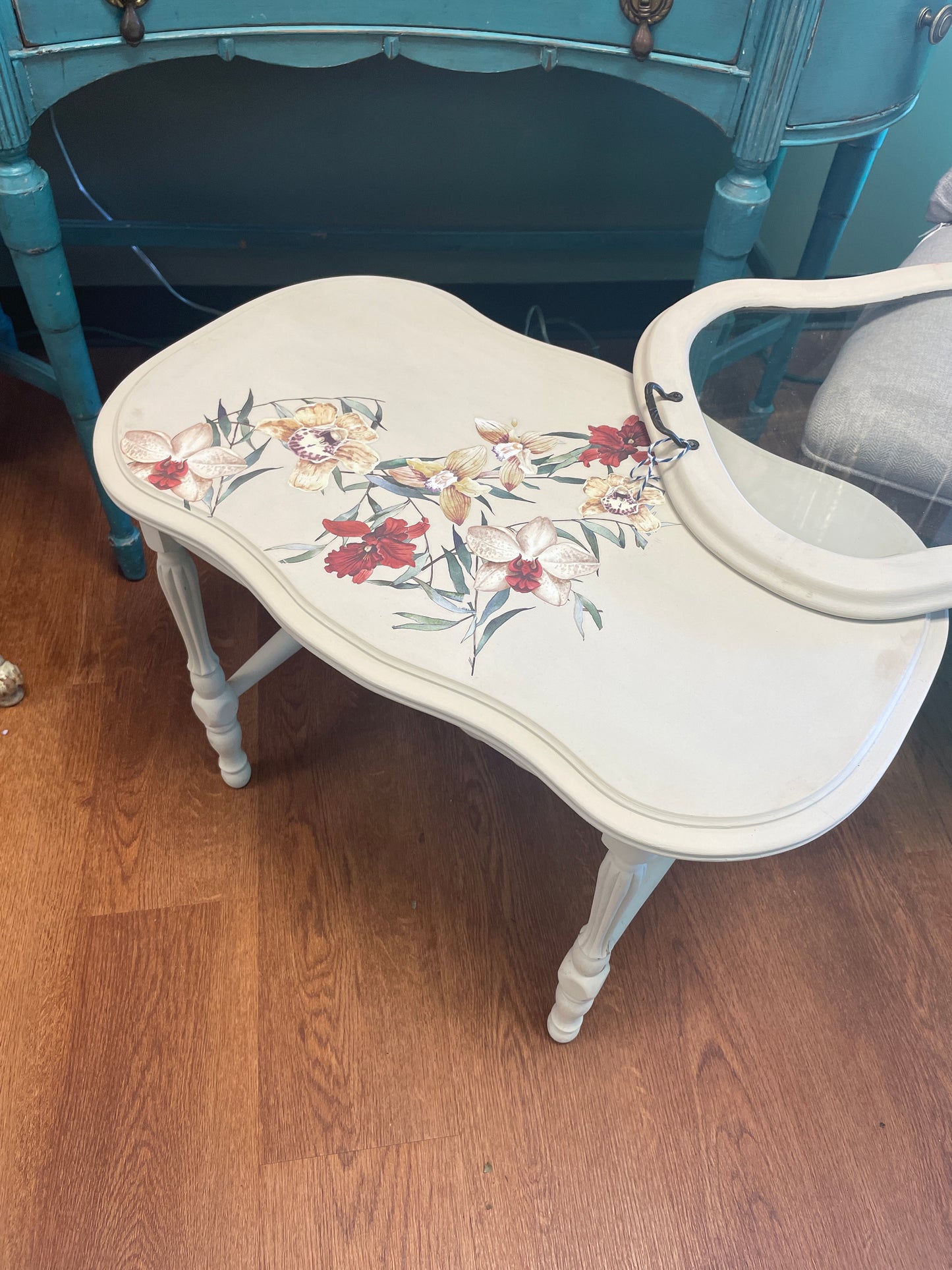 Painted Table w/Removabe Top