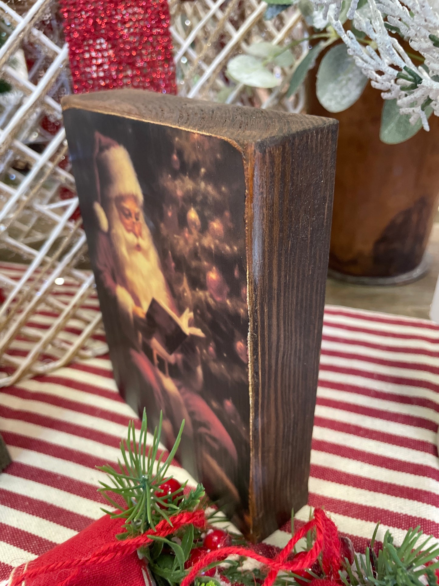 Santa wood block (vertical)