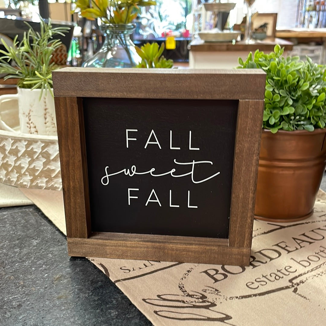 Fall Sweet Fall | Black