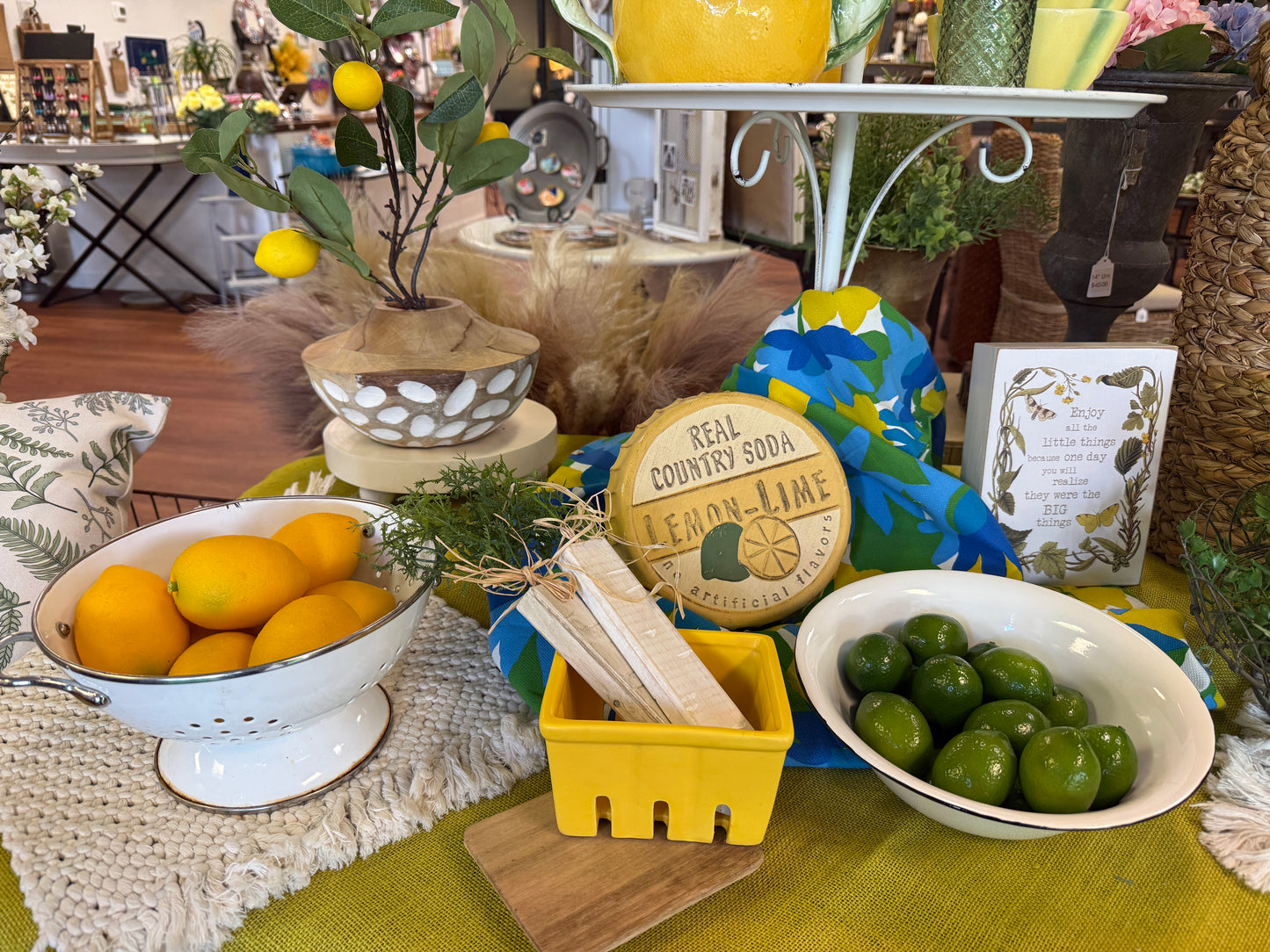 Yellow Berry Bowl with lid