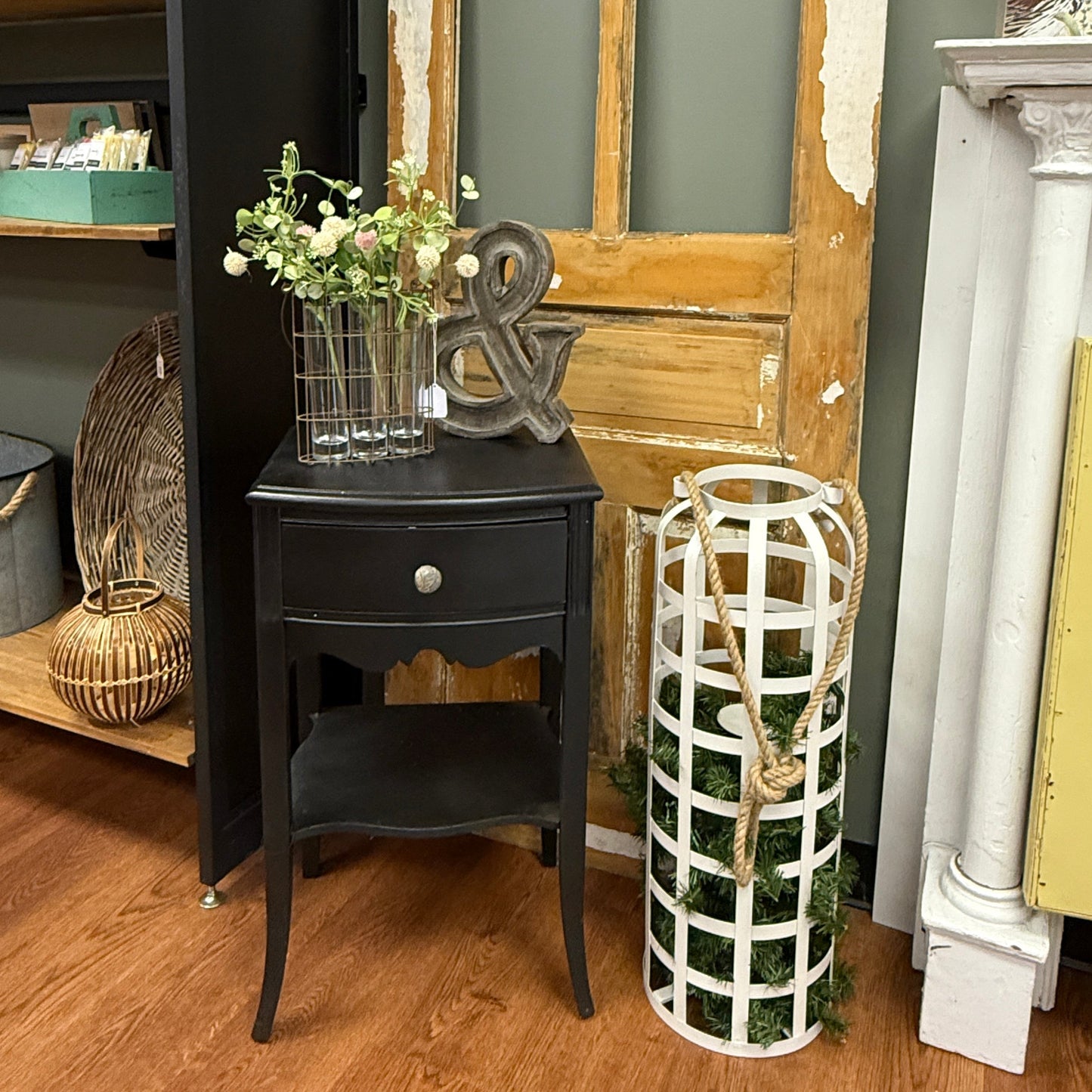 Black/wood Side table