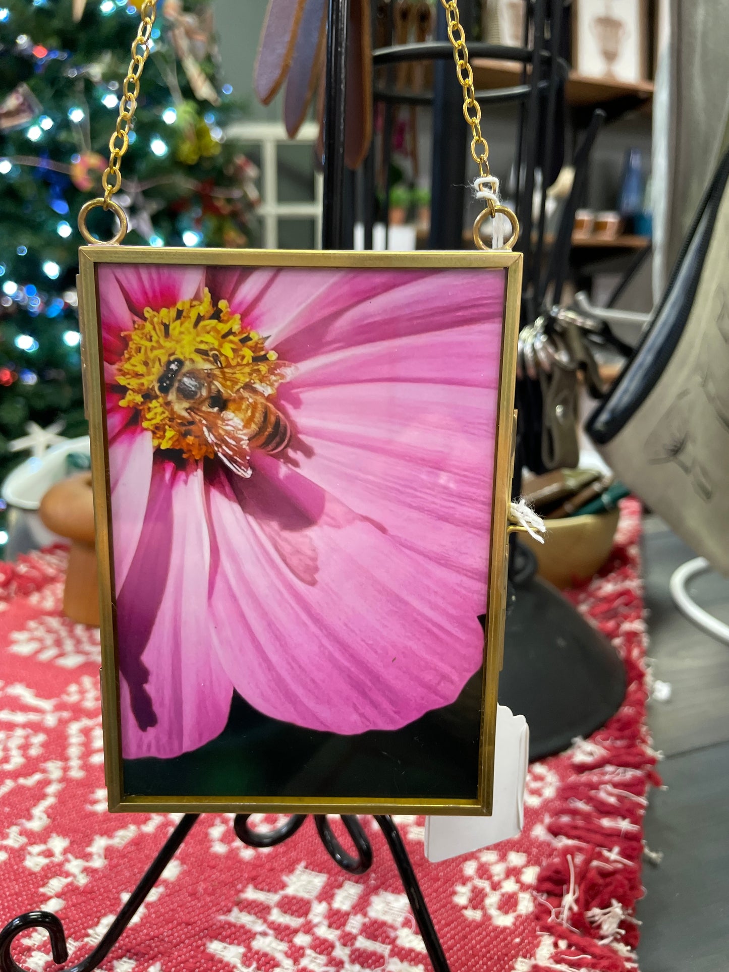 Hanging Antique Frame - Purple Flower/Bee
