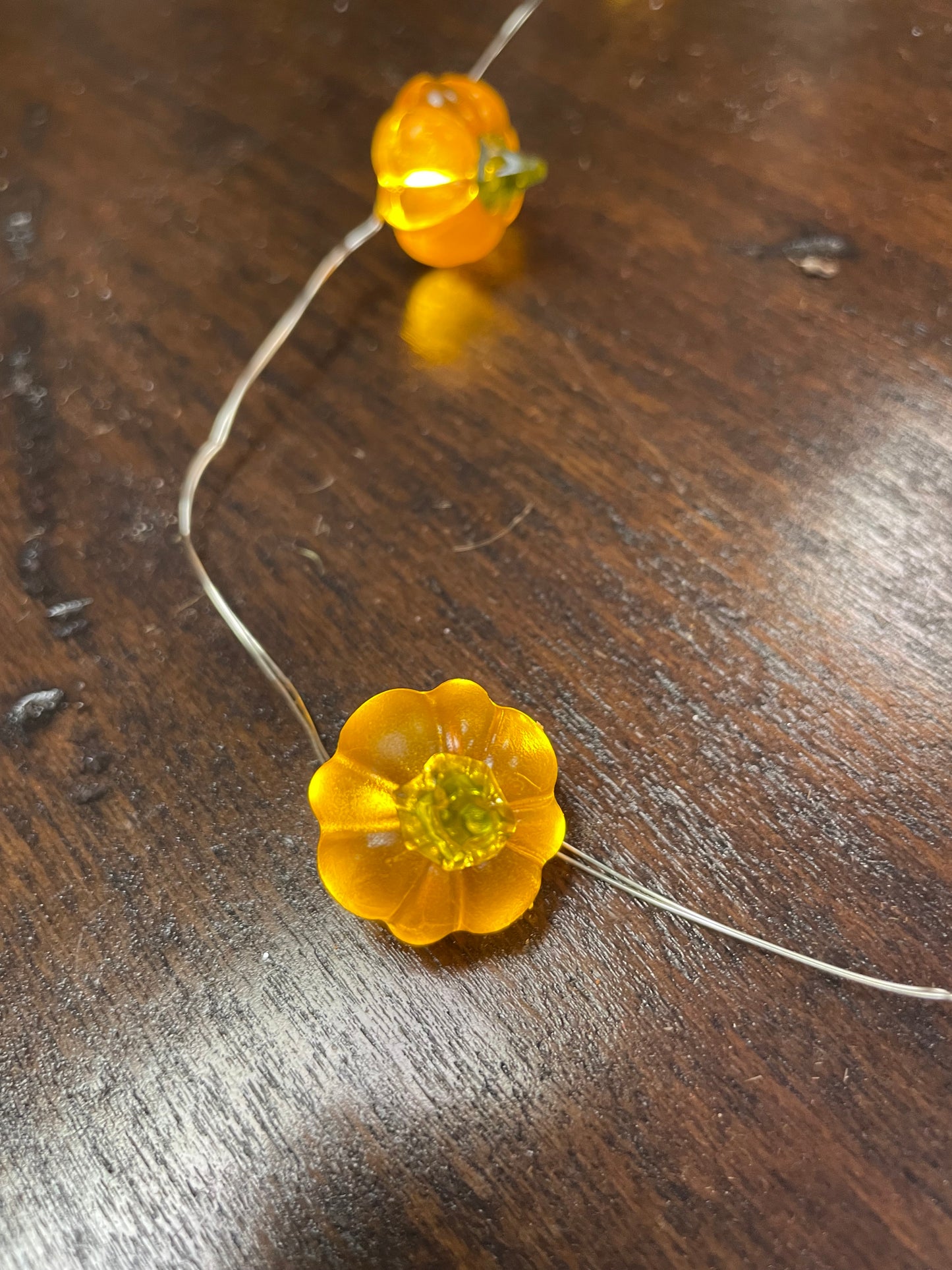 Pumpkin Garland (light up)