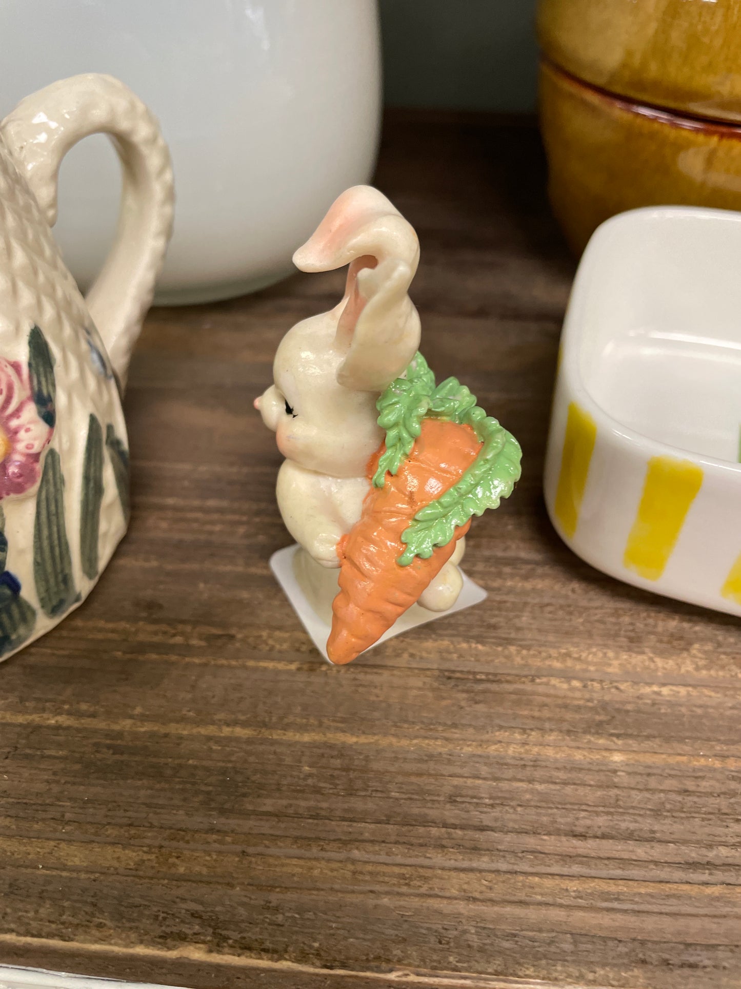 Bunny w/Carrot