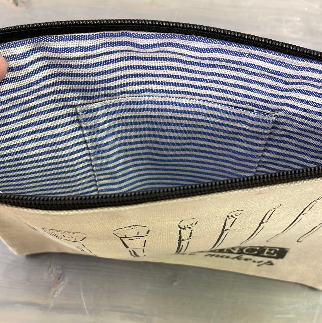 Confidence Travel Bag