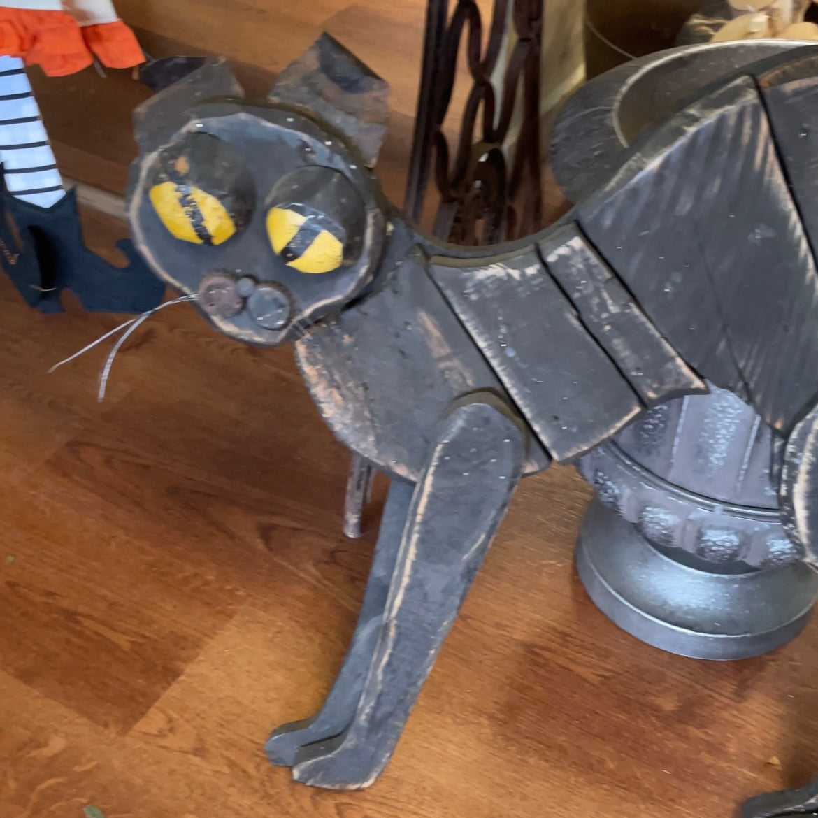 Wooden Black Cat