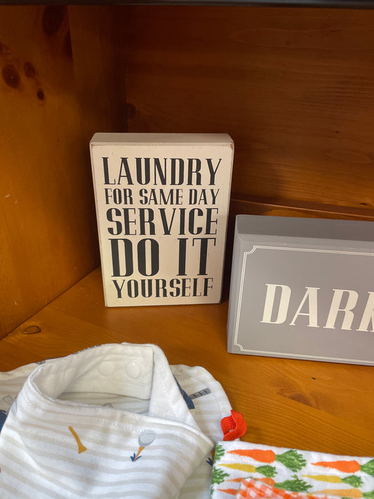 Laundry Same Day Service - word block