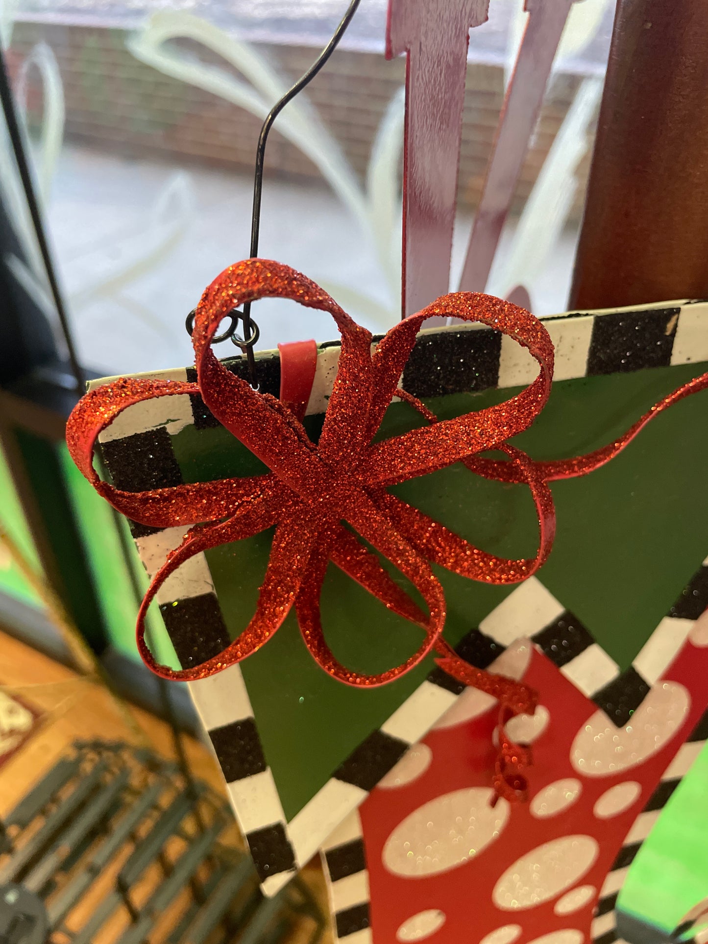 Hanging Metal Stocking