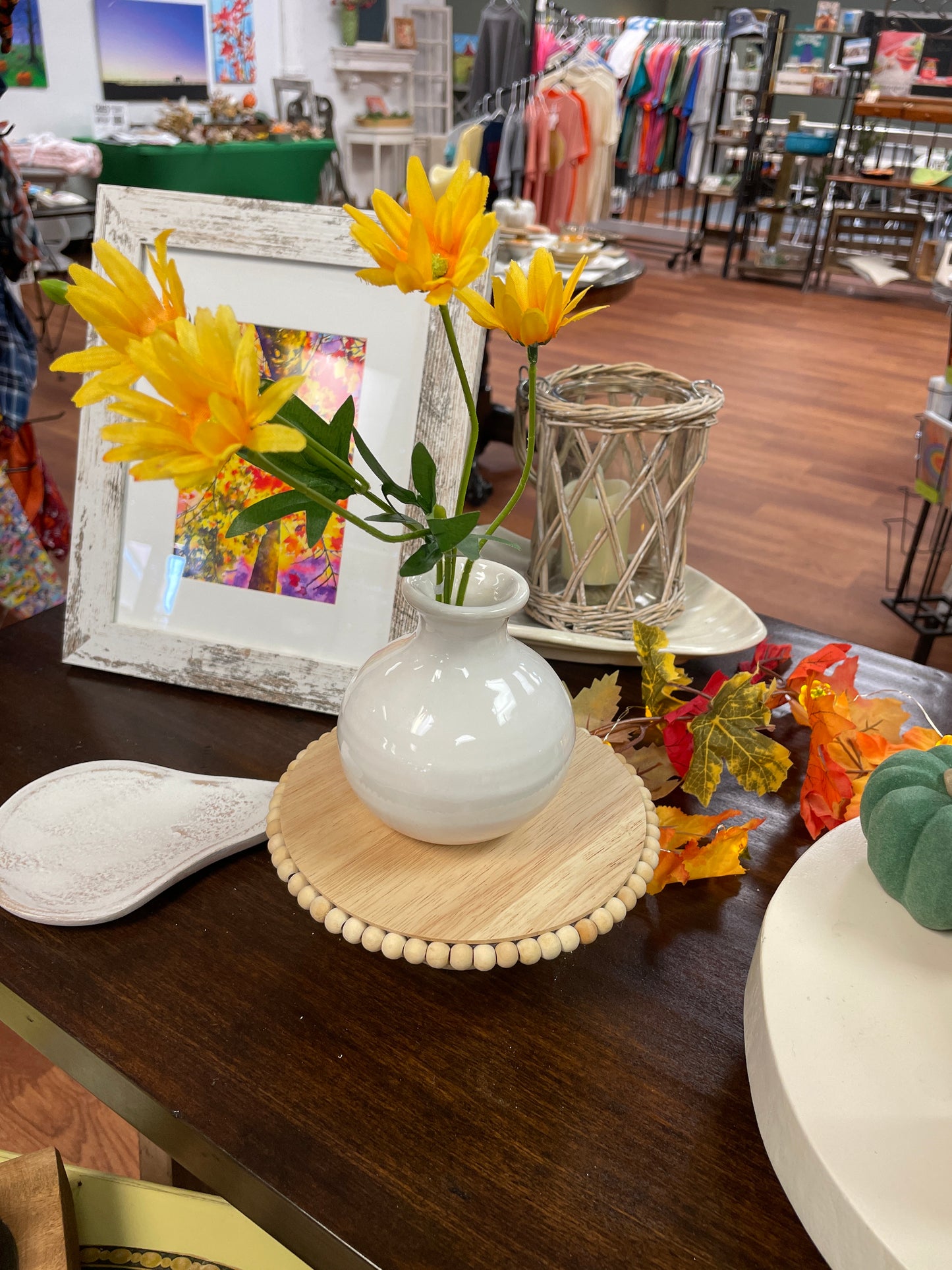 Small Wooden Beaded Rise/Cake Stand