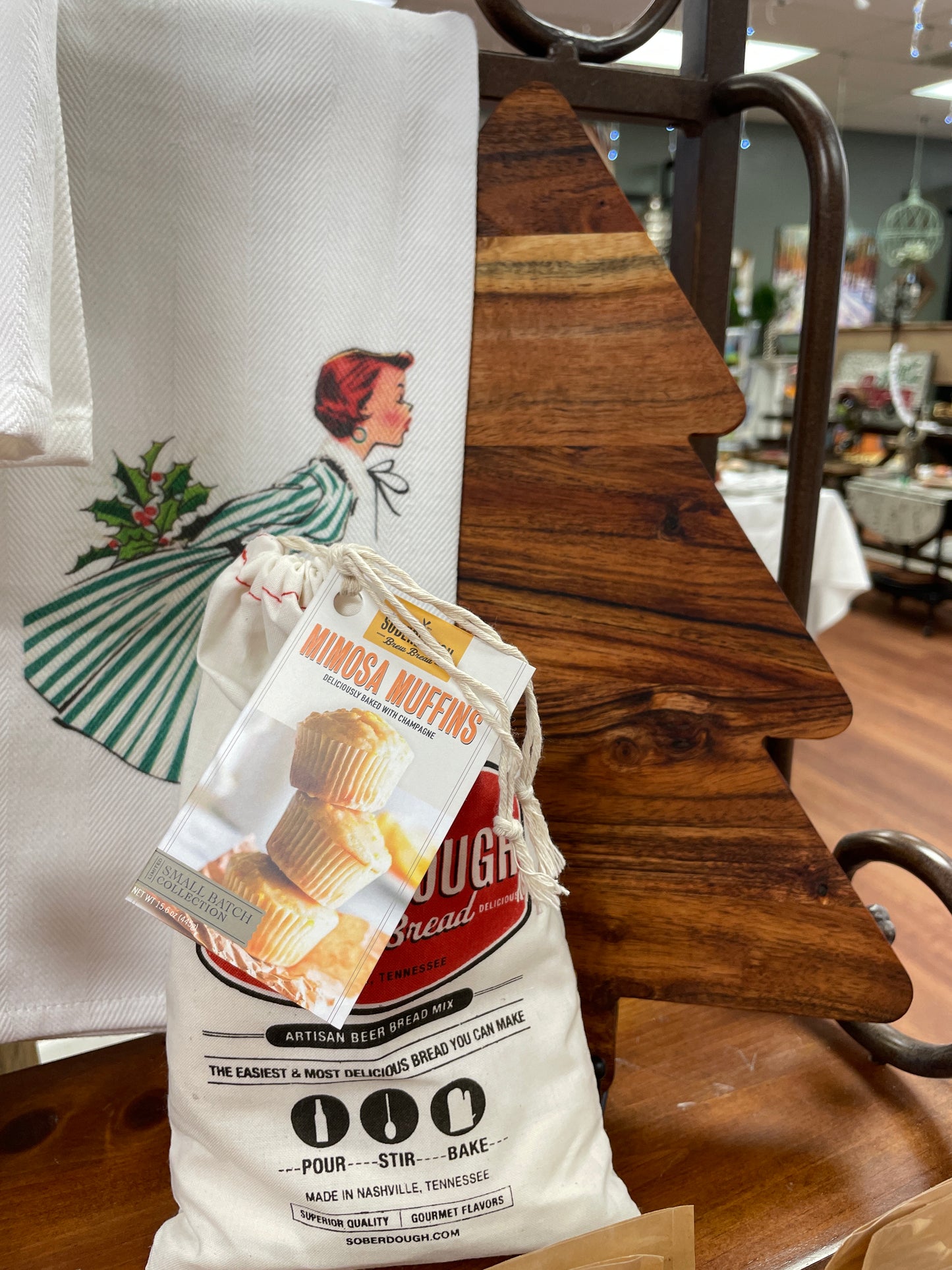 Tree Shaped Cutting Board/Server