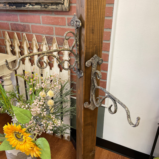 Monroe Plant hanger