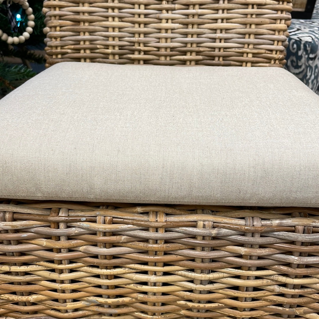 Coastal chair with Cushion