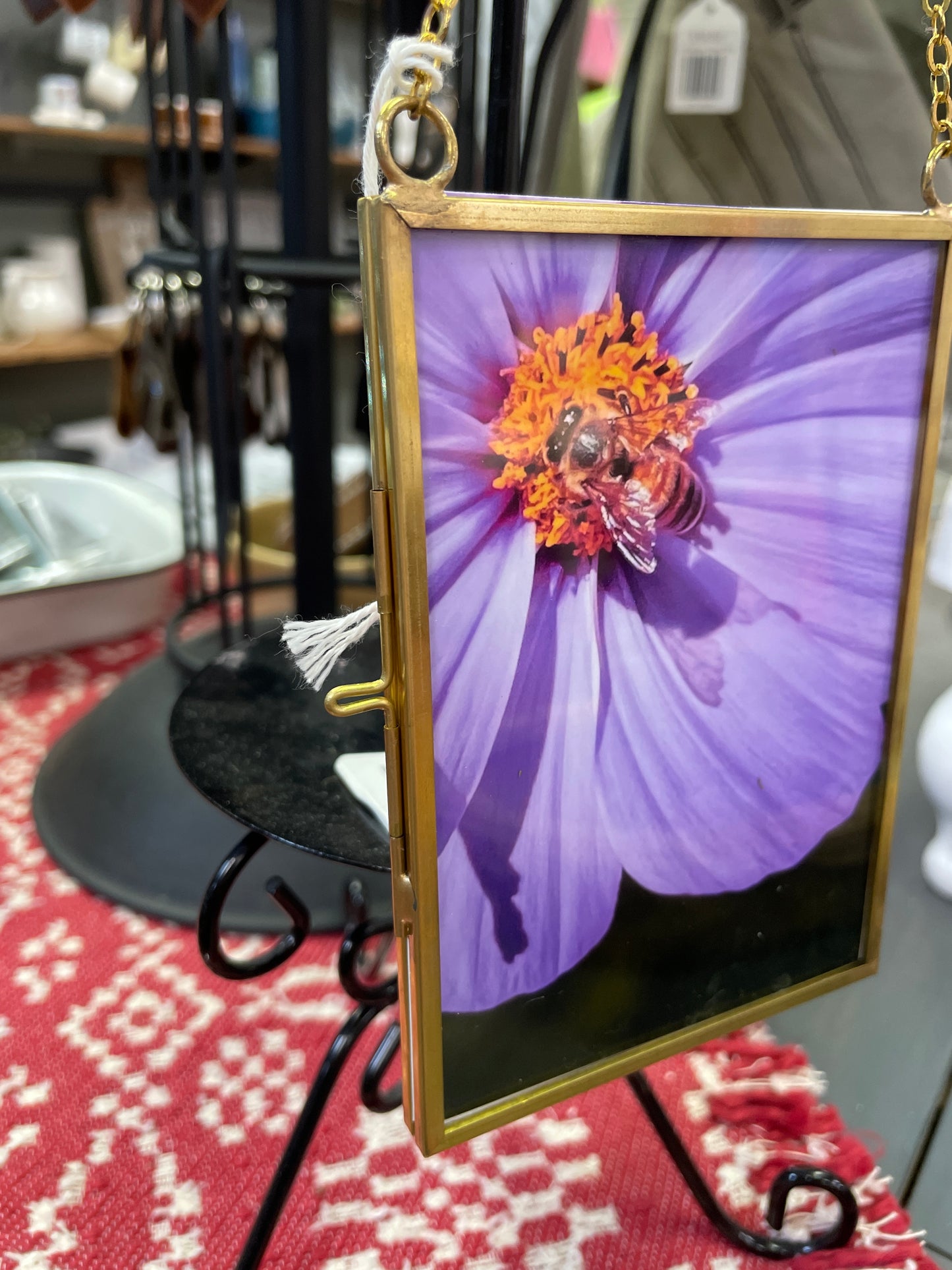Hanging Antique Frame - Purple Flower/Bee