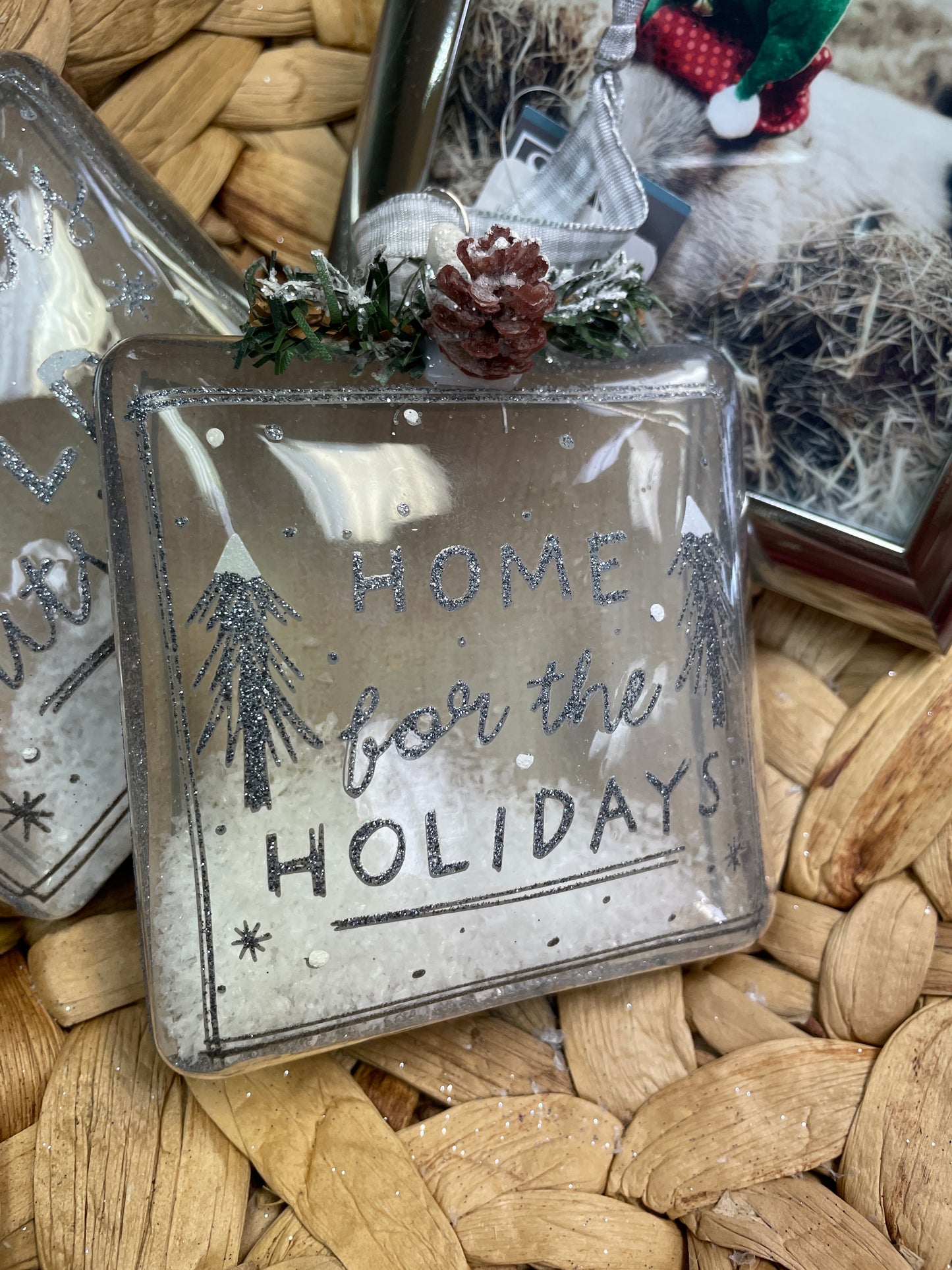 Home for the Holidays Sq Glass