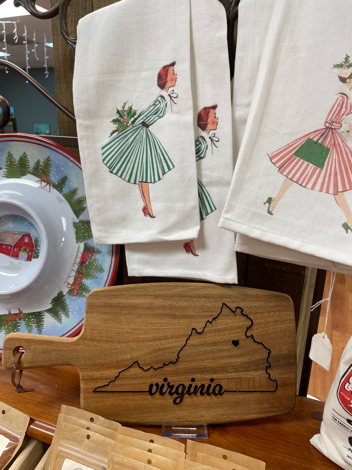 Virginia Wooden Board