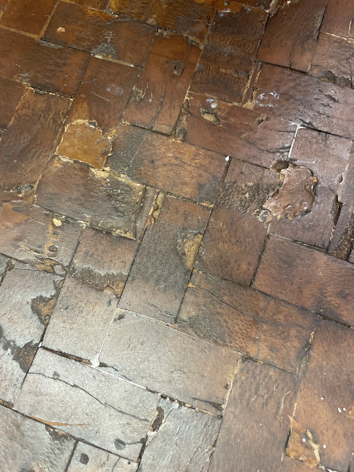 Wooden Veneer Side Table