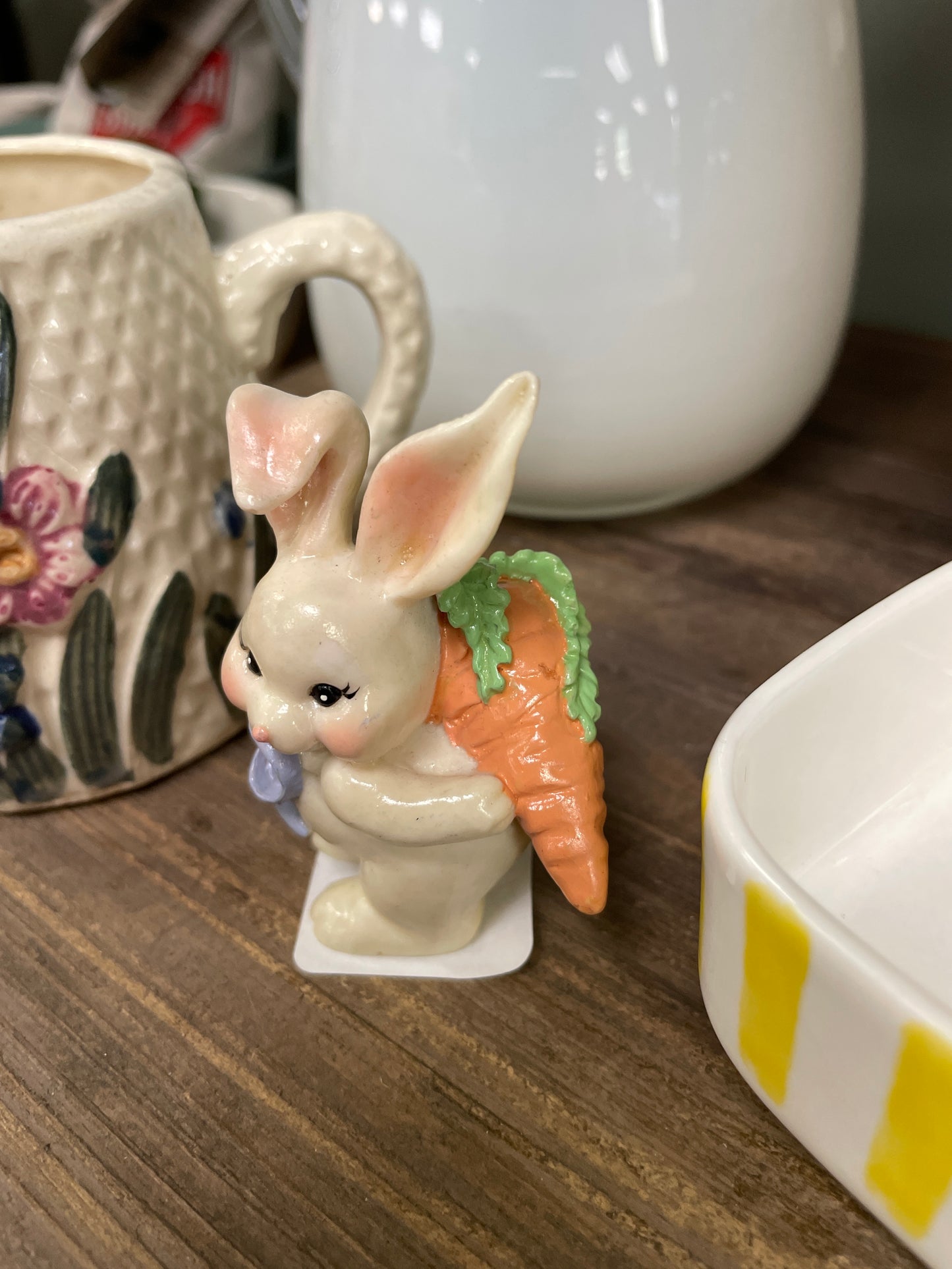 Bunny w/Carrot