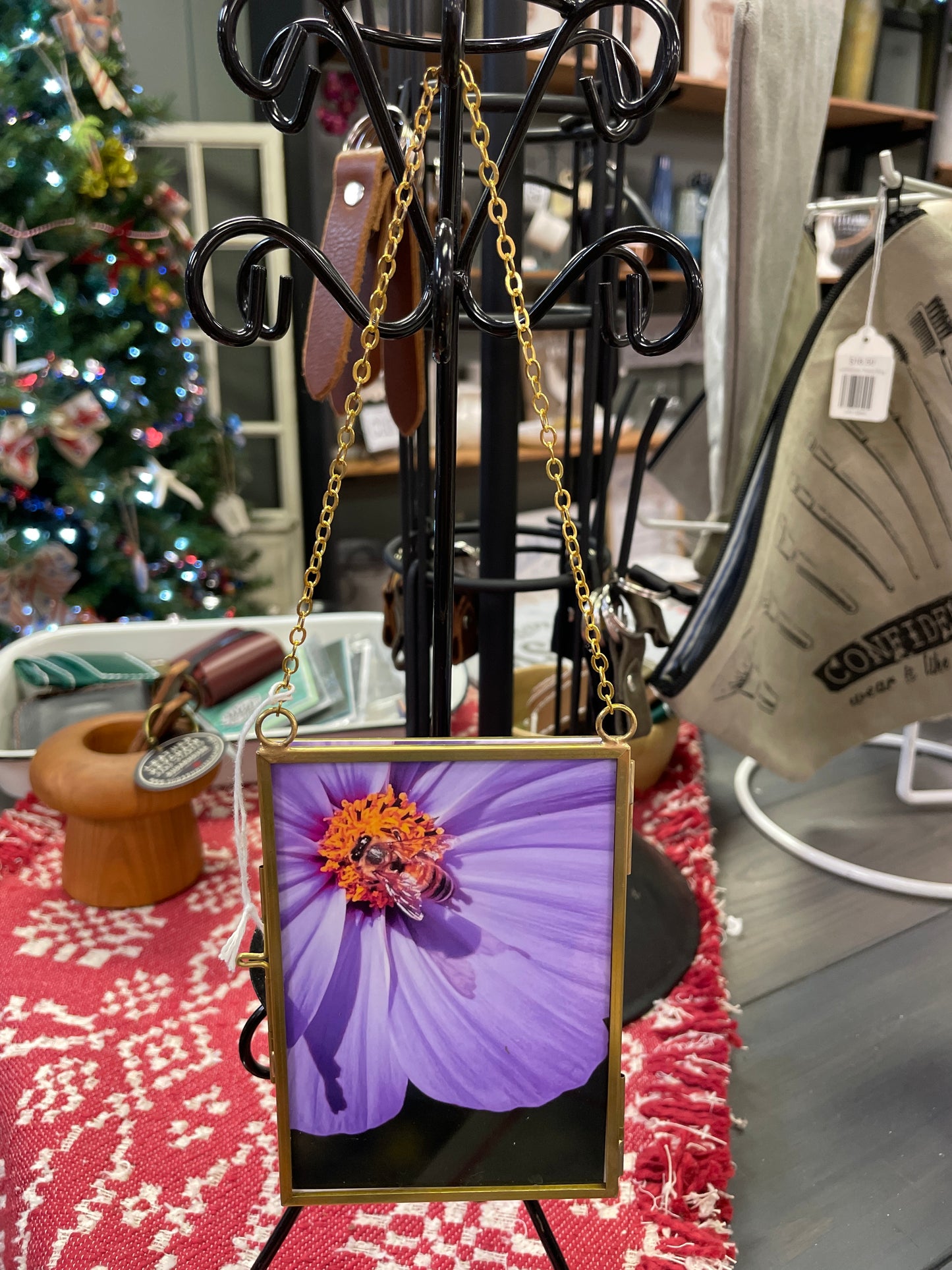 Hanging Antique Frame - Purple Flower/Bee