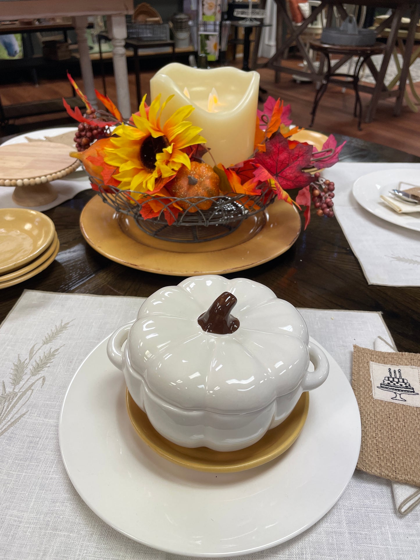 White Lidded Pumpkin w/handles