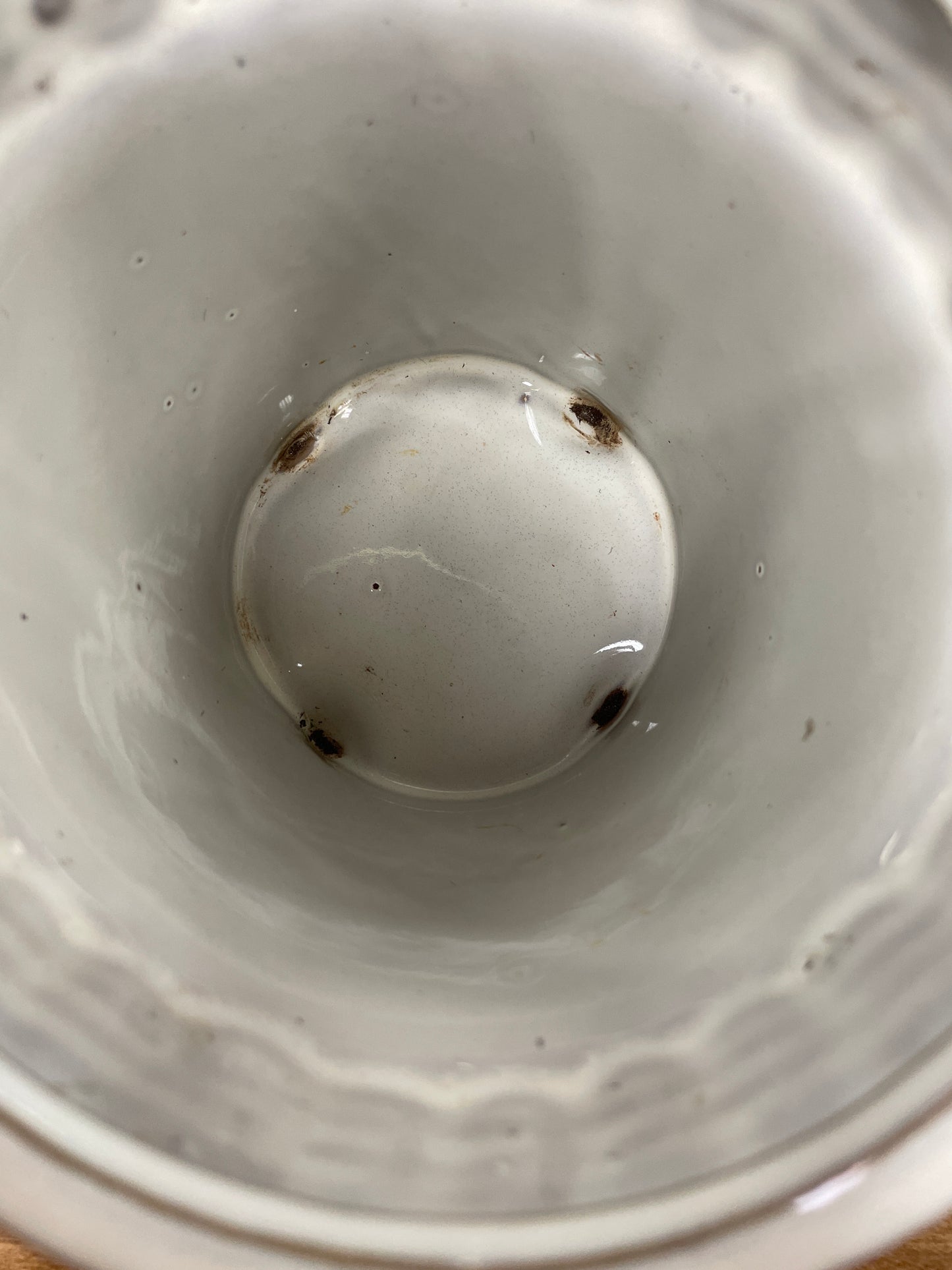 White decorative Glazed Pot