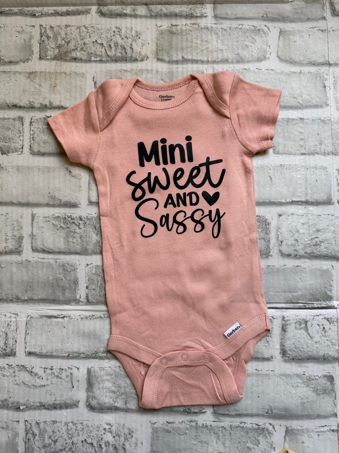 Mini sweet and Sassy