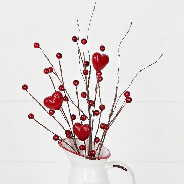 Pick -- Red Hearts and Berries-