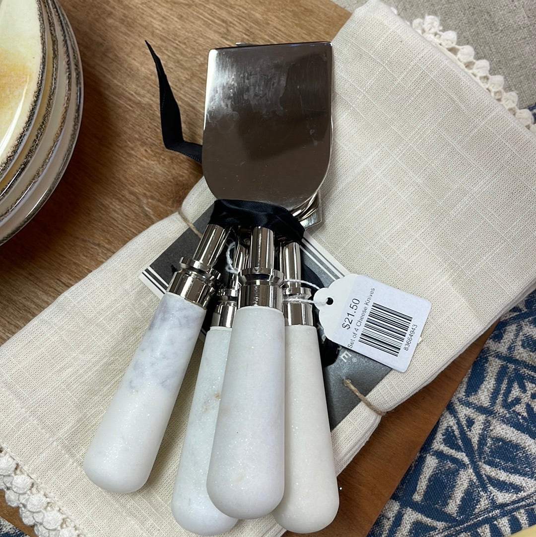 Set of 4 Cheese Knives