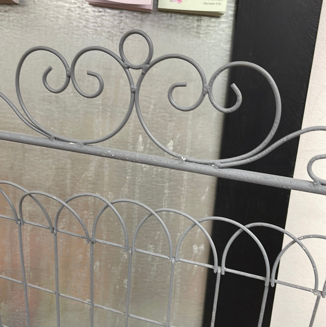 26" Garden Gate Planter